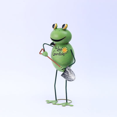 Durable Animal Garden Ornament Anthropomorphic Metal Frog Yard Art