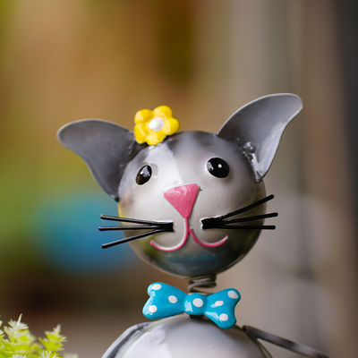 Recycled Metal Yard Ornaments Handicraft Metal Cat Garden Decor OEM