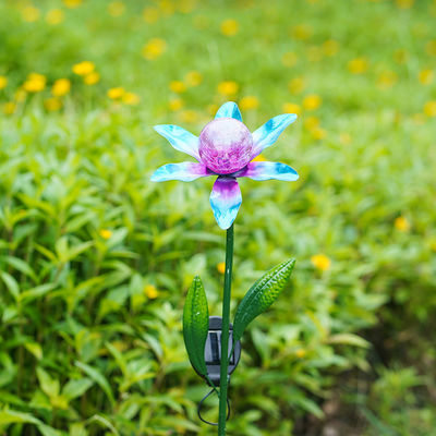 Unique Solar Garden Ornament Lifelike Solar Powered Yard Decor IP44