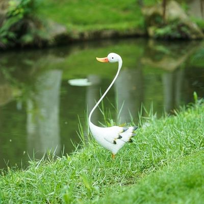 Custom Metal Goose Garden Ornament Rustproof Metal Animal Decor