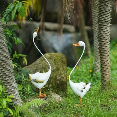 Custom Metal Goose Garden Ornament Rustproof Metal Animal Decor