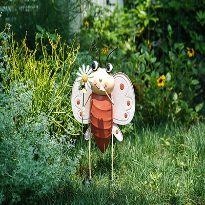 Vivid Small Metal Bee For Garden Outdoor Waterproof Standing Bee