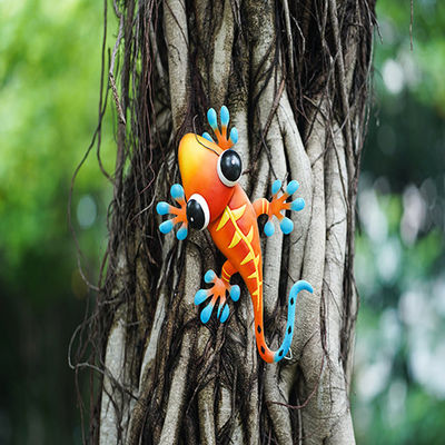 Unique Outdoor Metal Gecko Yard Art Decoration Easy Installation