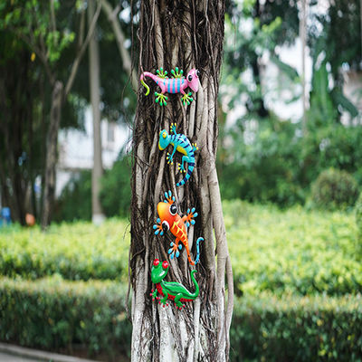 Unique Outdoor Metal Gecko Yard Art Decoration Easy Installation