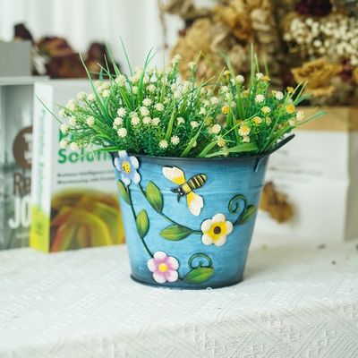 Round Metal Flower Pot Decoration Indoor / Outdoor Garden Metal Ornaments
