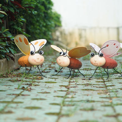 Decorative Metal Bee Garden Sculpture Art Rustproof Multiple Design