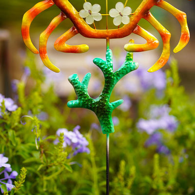 Crab / Coral Metal Garden Ornaments Colorful Metal Flower Decor