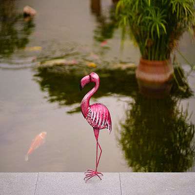 Classical Metal Bird Lawn Ornaments Standing Flamingo Metal Garden Ornament