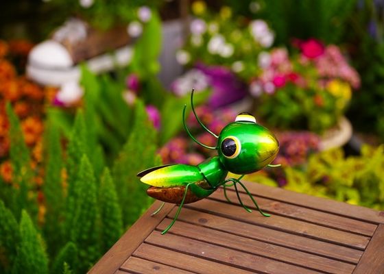 Locust Metal Garden Ornaments Decor Low Maintenance For Decoration