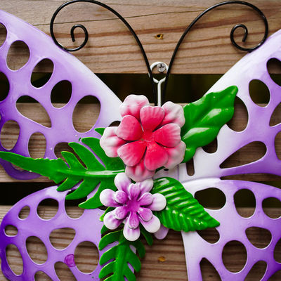 Lifelike Metal Butterfly Yard Art Recyclable Garden Statues Metal Multiple