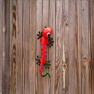 Vividly Designed Outdoor Metal Ornaments Easy to Install Weather Resistance