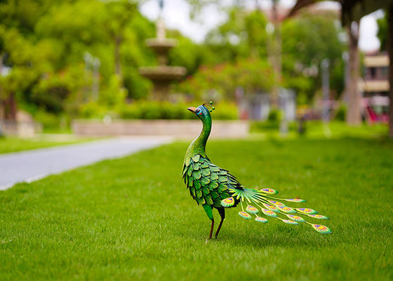 Green Metal Peacock Lawn Ornament Modern Animal Garden Decoration