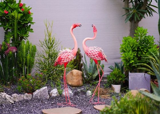 Creative Metal Pink Flamingo Garden Ornament Outdoor Flamingo Yard Art Metal