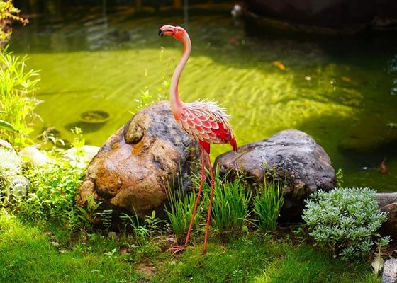 Creative Metal Pink Flamingo Garden Ornament Outdoor Flamingo Yard Art Metal
