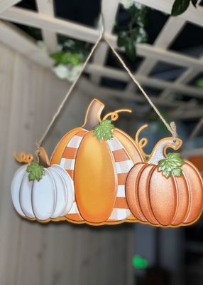 Yellow Harvest Festival Decorations Hanging Outdoor Metal Pumpkins Ornaments