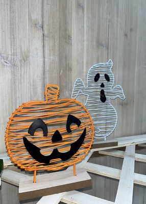 OEM / ODM Halloween Ornaments Ghost / Pumpkin Garden Ornament Metal