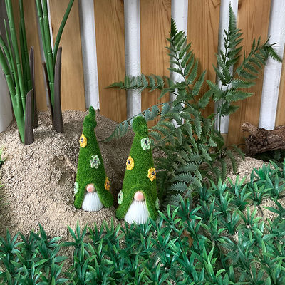 Home Polyresin Garden Ornaments Artificial Resin Gnome Garden Decor
