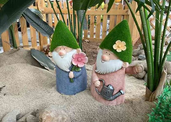 Gnome Magnesium Oxide Outdoor Furniture / Metal Lawn Ornaments Weatherproof
