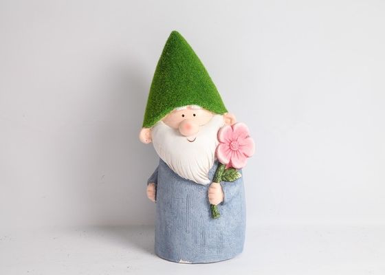 Gnome Magnesium Oxide Outdoor Furniture / Metal Lawn Ornaments Weatherproof