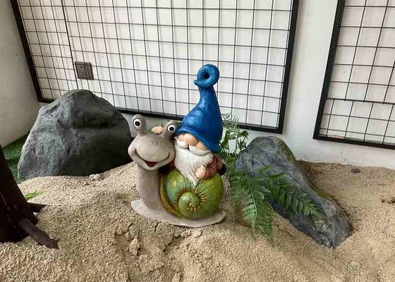 OEM / ODM Magnesium Oxide Garden Statue Gnome Riding On Turtle Statue