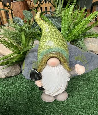 Custom Gnome Magnesium Oxide Garden Statue Rustproof With Green Dots Hat
