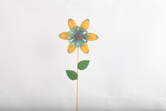 Highly Weather Resistant Flower Metal Garden Decorations Customizable