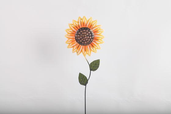 Highly Weather Resistant Flower Metal Garden Decorations Customizable