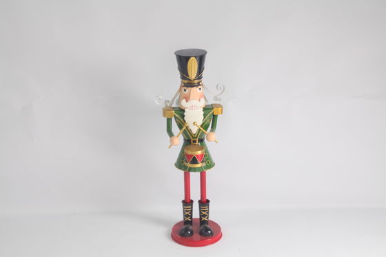 Handcrafted Modern Metal Christmas Decorations Festive Theme In Red Green / White