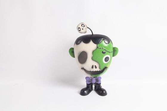 Metal Halloween Frankenstein Ornamentss swang figurine  tabletop decor
