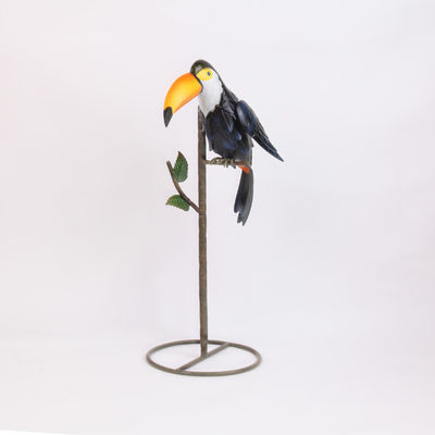 Artistic Vintage Style Weatherproof Metal Parrot Silhouette Garden Decoration