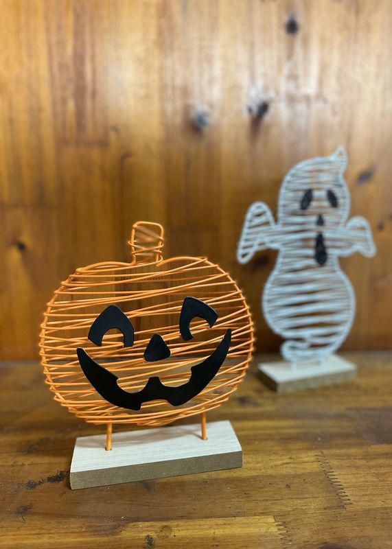 OEM / ODM Halloween Ornaments Ghost / Pumpkin Garden Ornament Metal